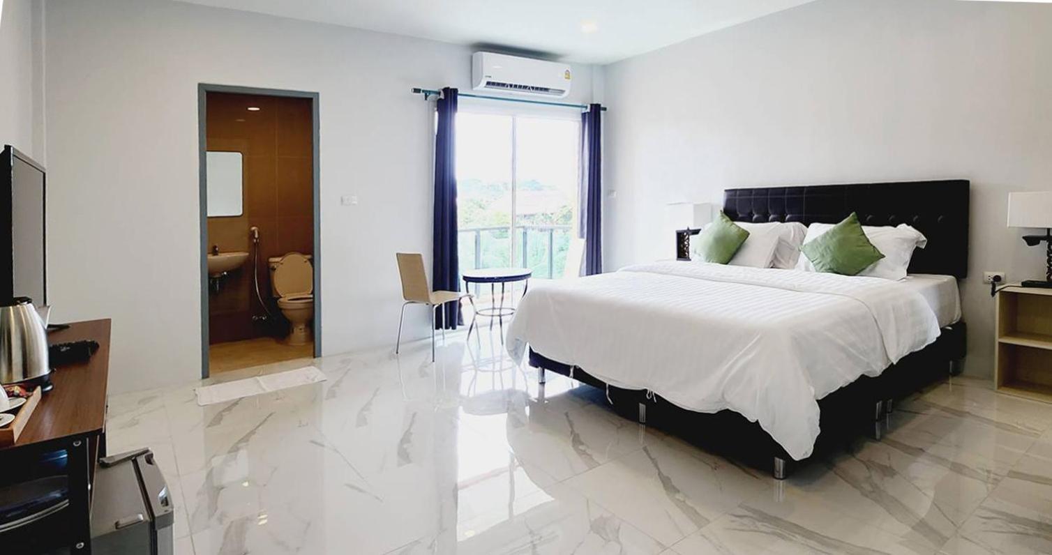 Pr Room For Rent Pantai Kamala Bagian luar foto