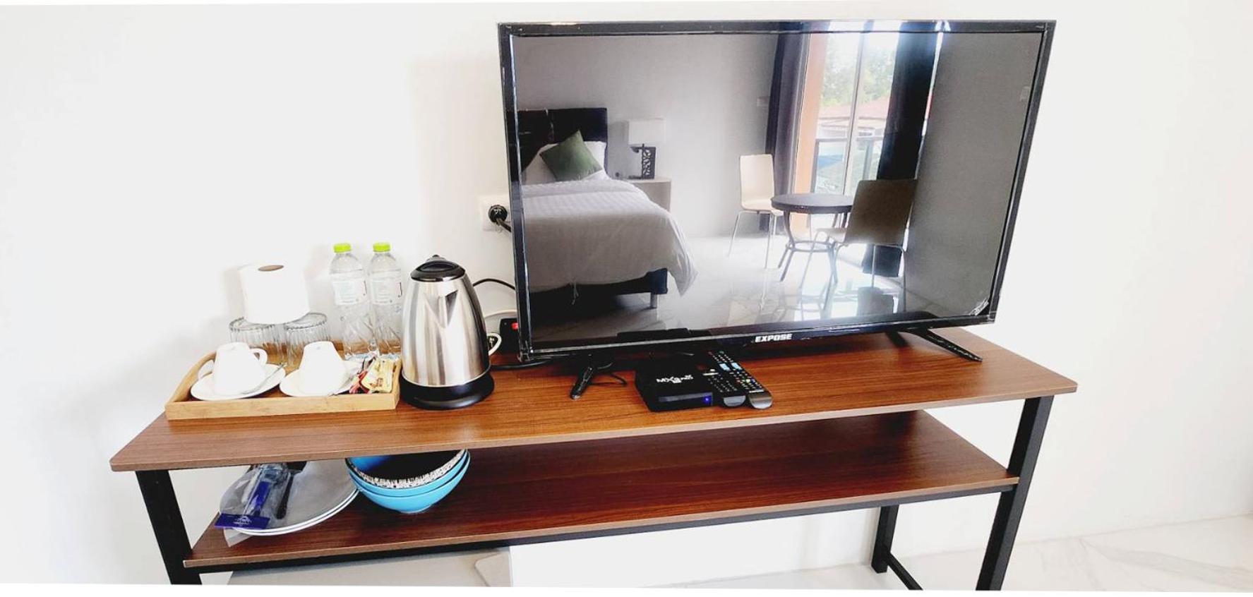 Pr Room For Rent Pantai Kamala Bagian luar foto