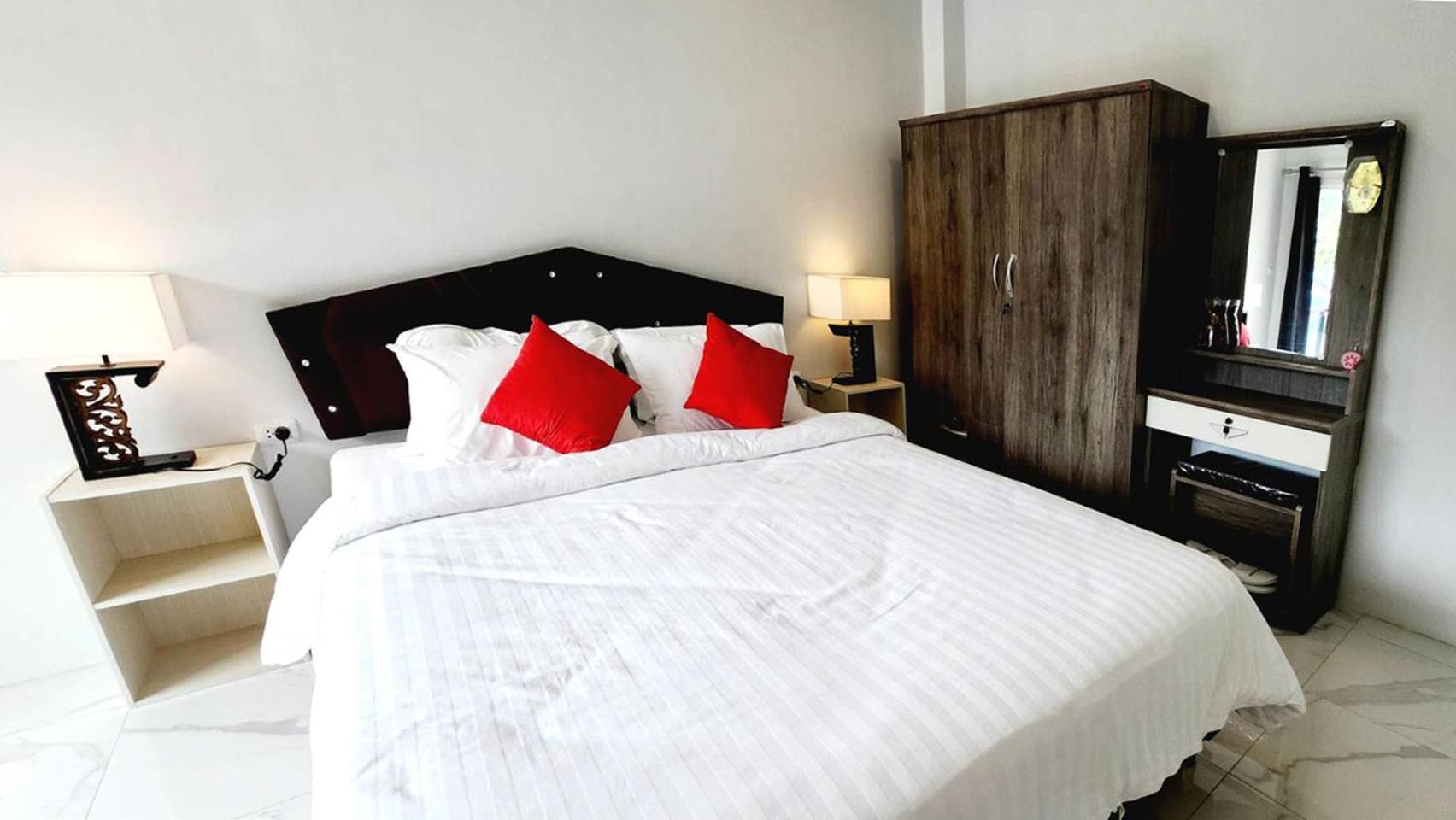 Pr Room For Rent Pantai Kamala Bagian luar foto